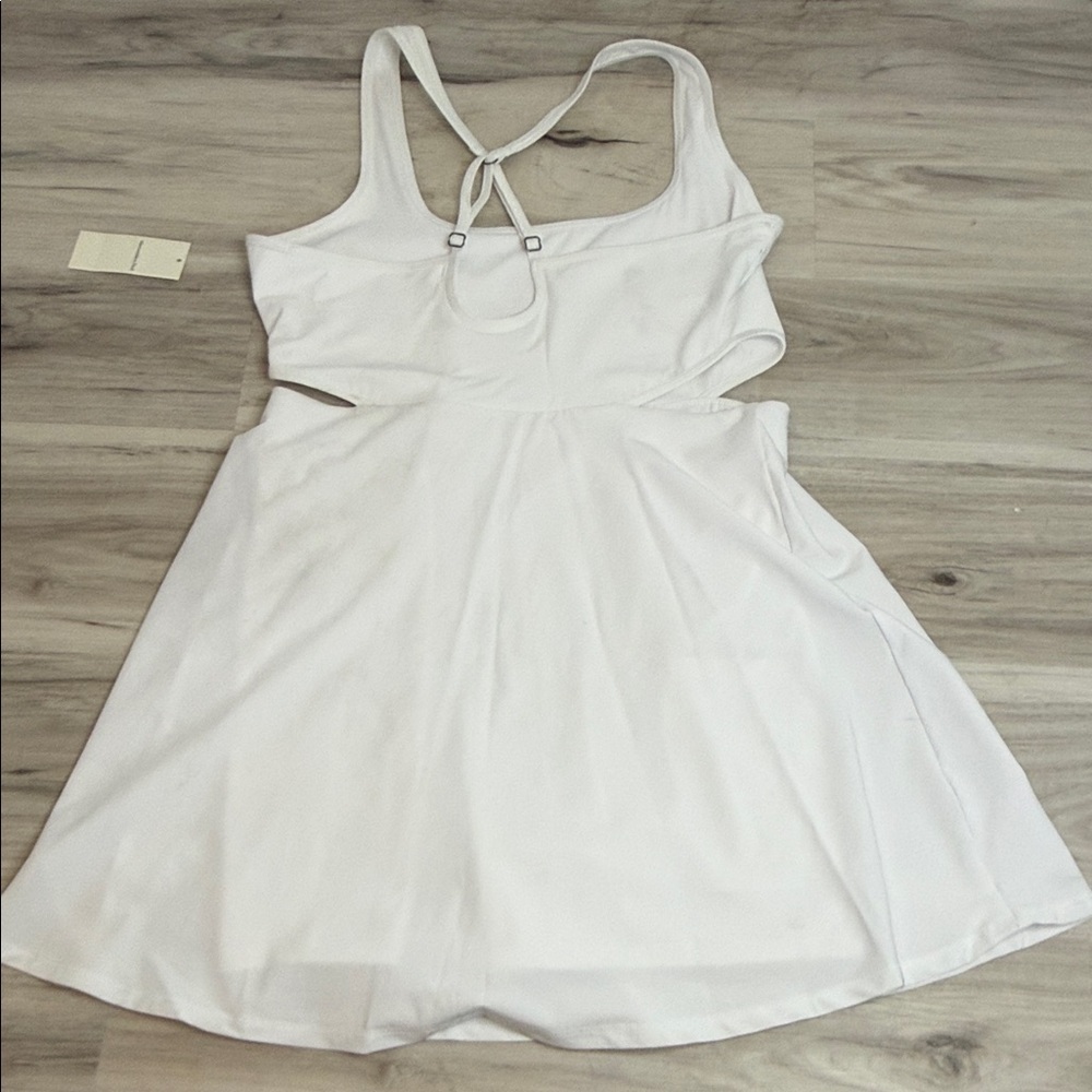 NWT Abercrombie &Fitch White sleeveless Dress w side cut out Sz Med - Picture 5 of 12